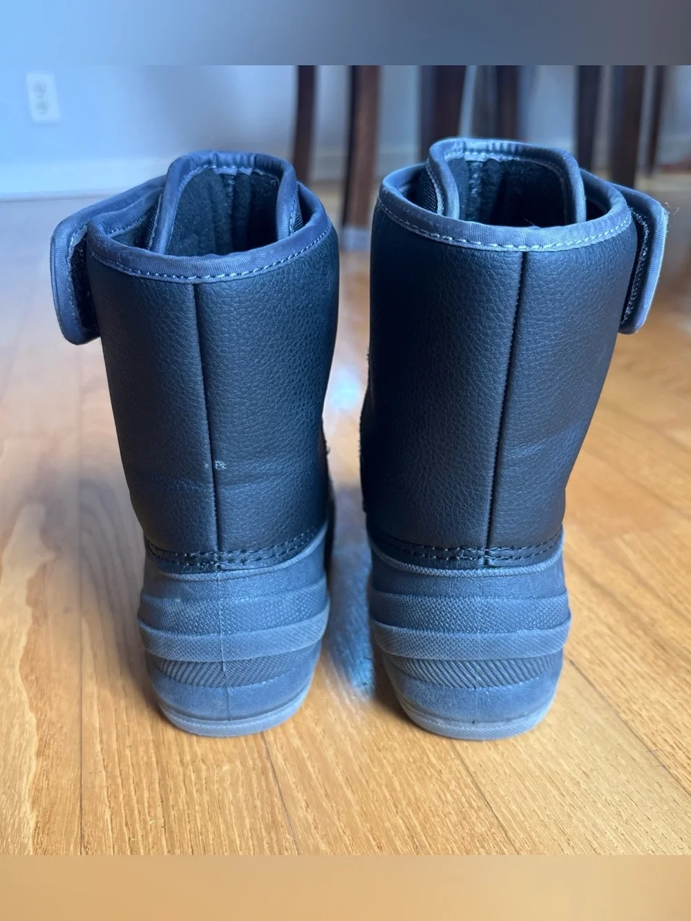 Cat & Jack Lenny winter boots Snow Black Gray Toddler Boys Children’s Size 7